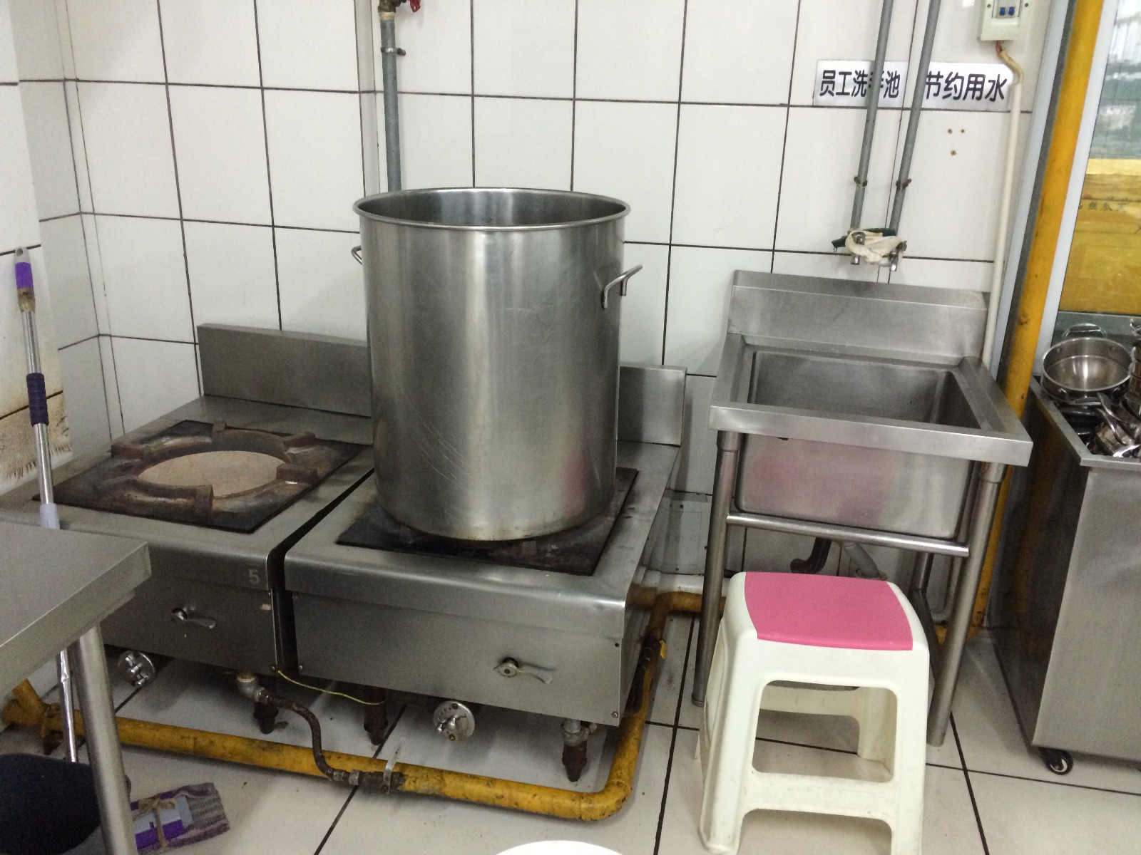 职工食堂餐饮饭店安装天燃气液化气报警器方案概述